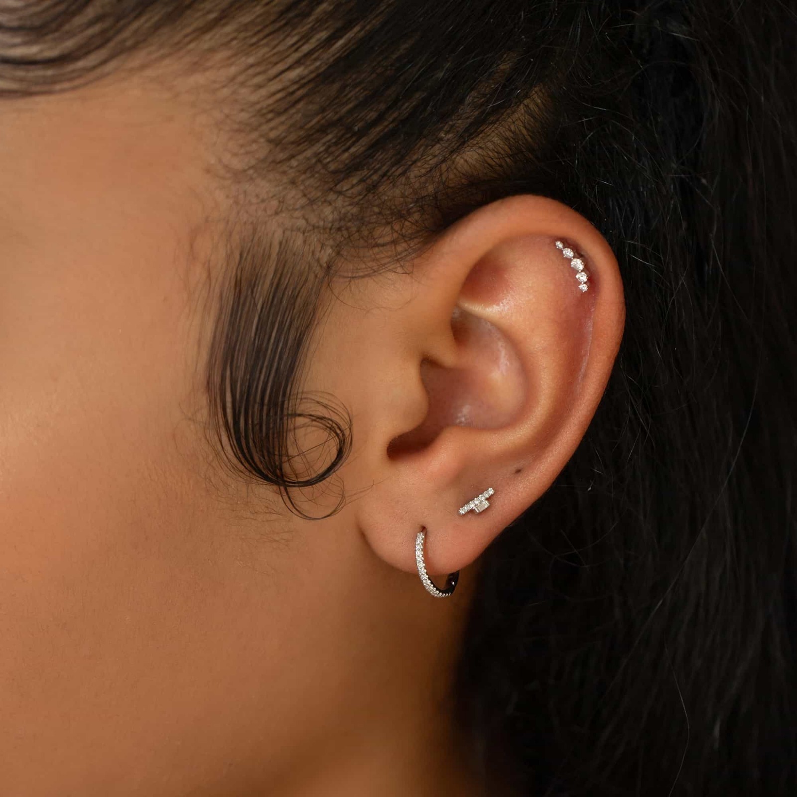 Diamond and Gold Hoop Earrings Crafted for Timeless Luxury