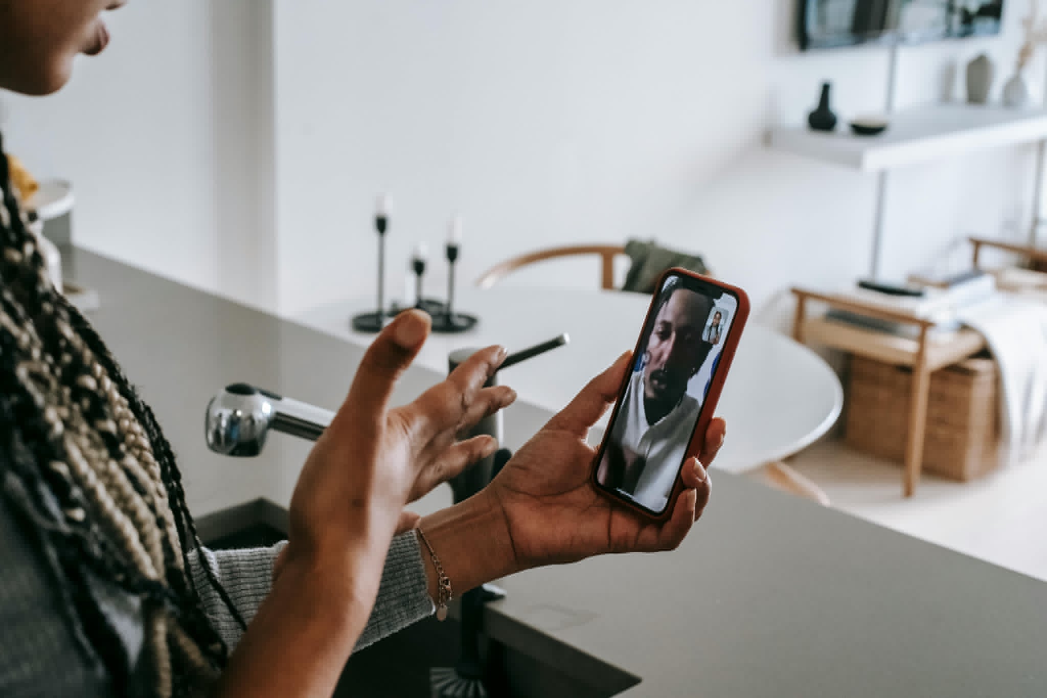 TRADE IN PHONE FOR CASH WITH INSTANT APPRAISAL AND PAYMENT